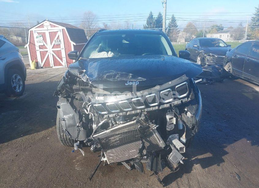 Photo 13 of 2022 Jeep Compass LIMITED 4X4 (VIN 3C4NJDCB0NT197513)