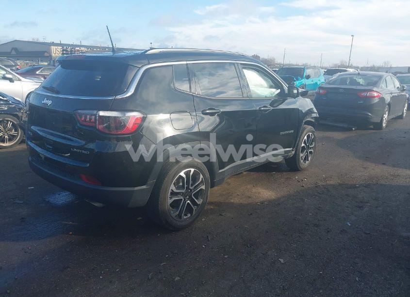 Photo 4 of 2022 Jeep Compass LIMITED 4X4 (VIN 3C4NJDCB0NT197513)