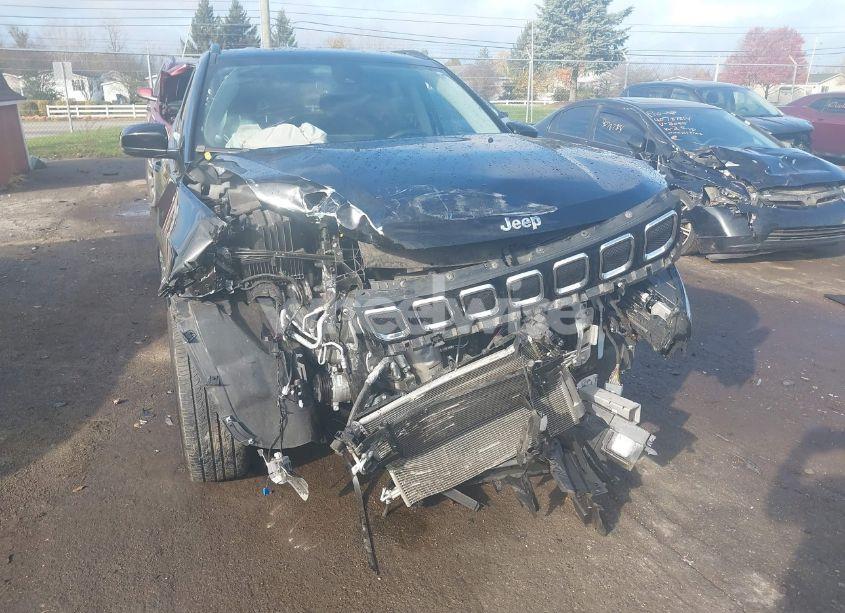 Photo 6 of 2022 Jeep Compass LIMITED 4X4 (VIN 3C4NJDCB0NT197513)