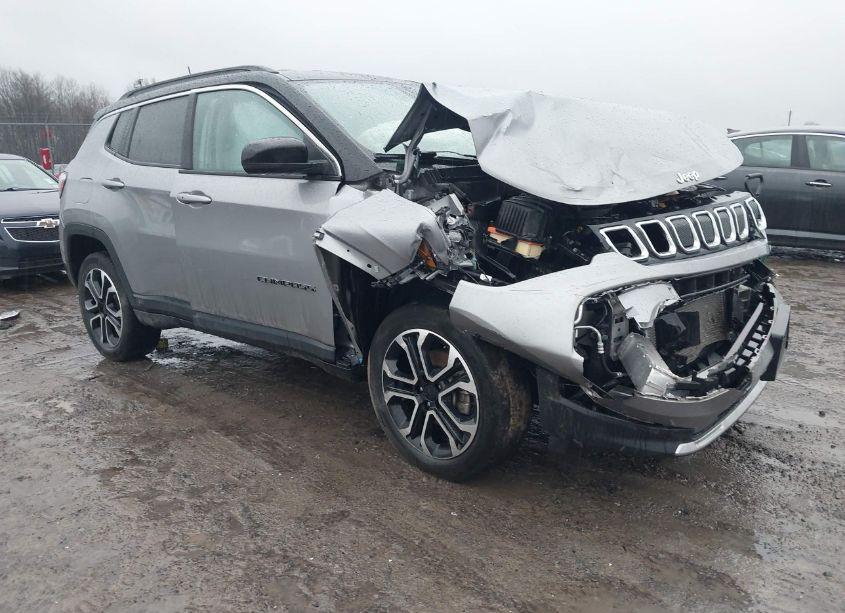 2022 Jeep Compass LIMITED 4X4 (VIN 3C4NJDCB0NT203665) main photo