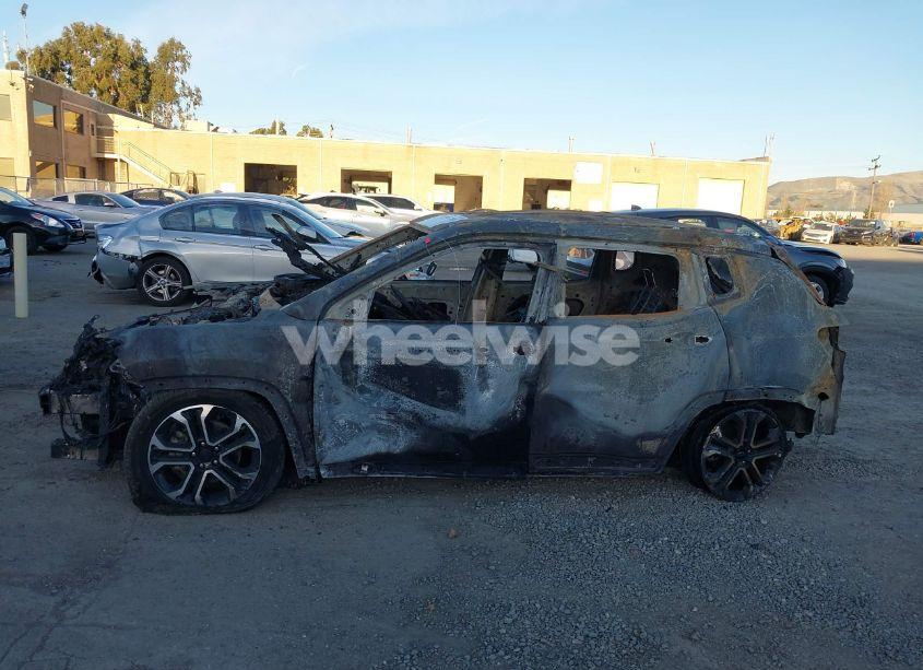 Photo 14 of 2022 Jeep Compass LIMITED 4X4 (VIN 3C4NJDCB0NT222779)