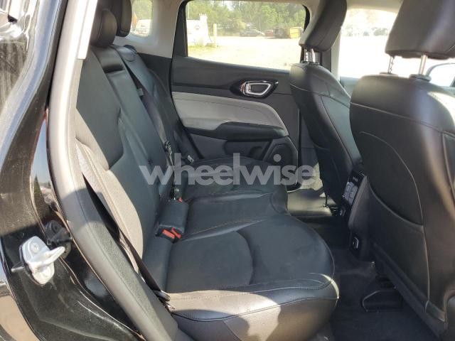 Photo 9 of 2022 JEEP COMPASS LIMITED (VIN 3C4NJDCB0NT235967)