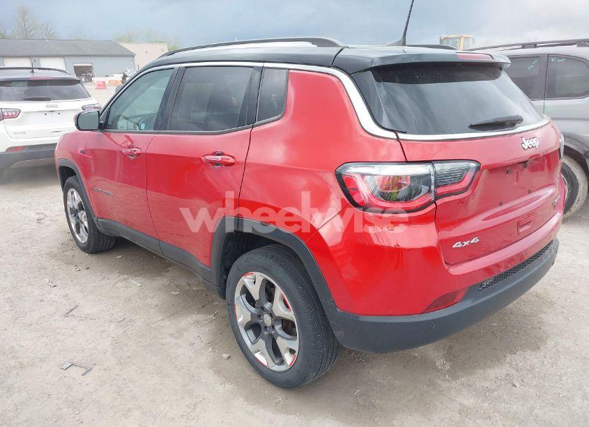 Photo 3 of 2018 Jeep Compass LIMITED 4X4 (VIN 3C4NJDCB1JT284363)