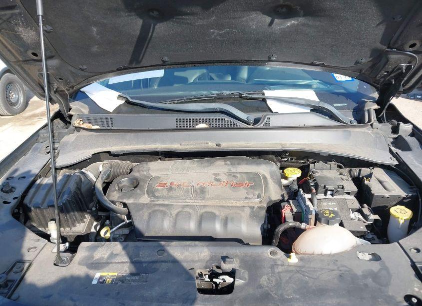 Photo 10 of 2018 Jeep Compass LIMITED 4X4 (VIN 3C4NJDCB1JT374905)