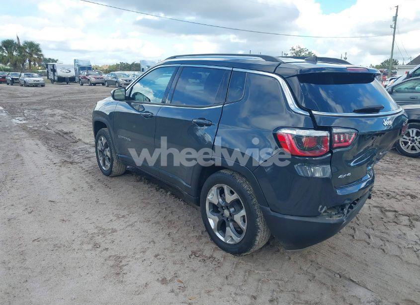 Photo 3 of 2018 Jeep Compass LIMITED 4X4 (VIN 3C4NJDCB1JT398833)