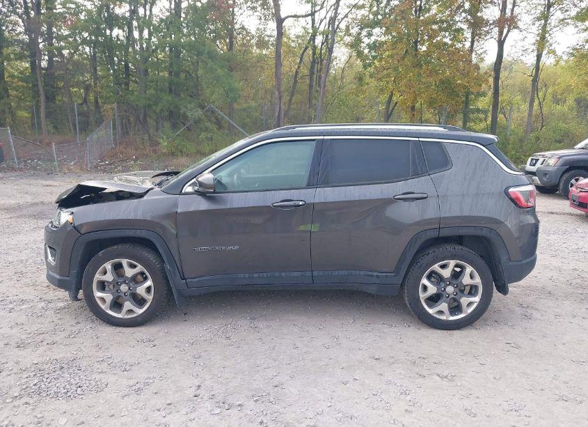 Photo 14 of 2018 Jeep Compass LIMITED 4X4 (VIN 3C4NJDCB1JT434777)
