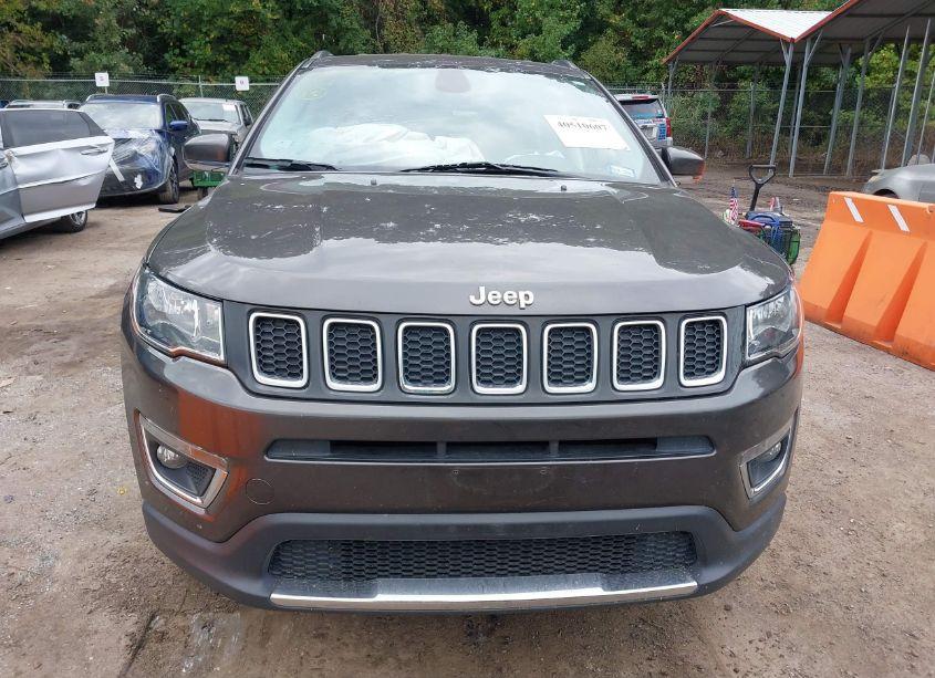 Photo 13 of 2019 Jeep Compass LIMITED 4X4 (VIN 3C4NJDCB1KT620871)
