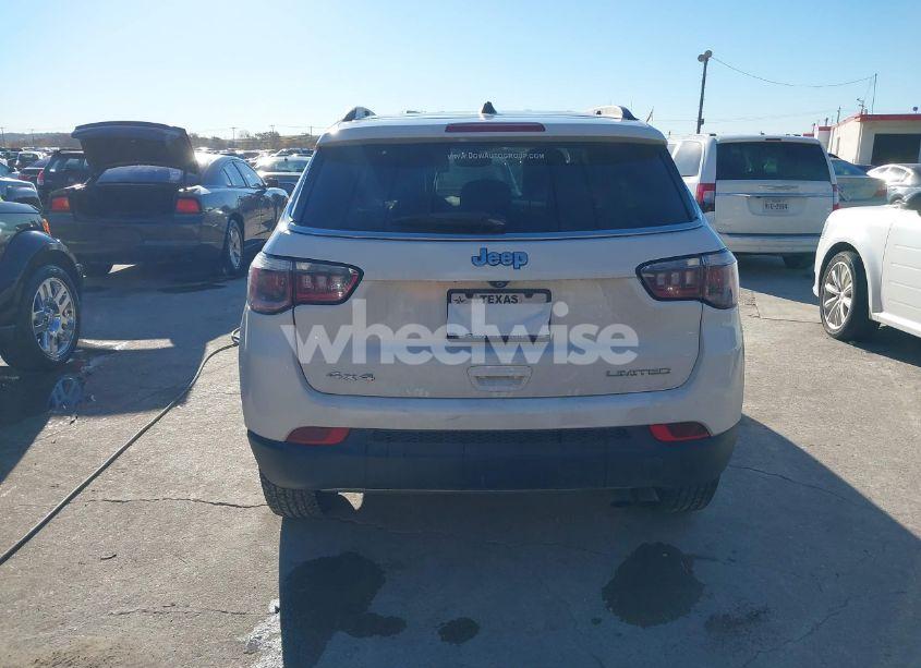 Photo 16 of 2019 Jeep Compass LIMITED 4X4 (VIN 3C4NJDCB1KT620921)