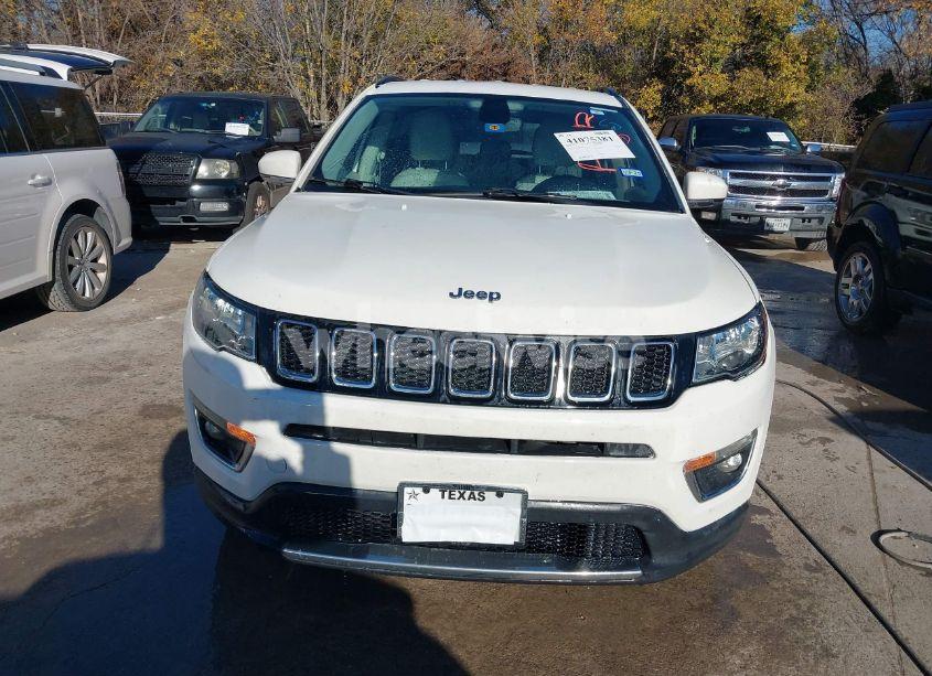 Photo 6 of 2019 Jeep Compass LIMITED 4X4 (VIN 3C4NJDCB1KT620921)