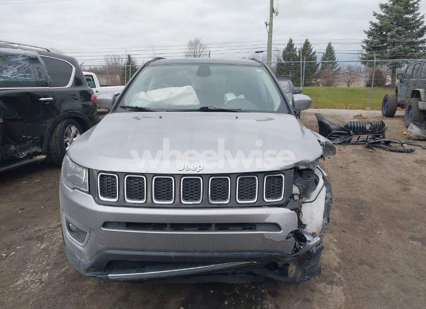 Photo 12 of 2019 Jeep Compass LIMITED 4X4 (VIN 3C4NJDCB1KT843427)