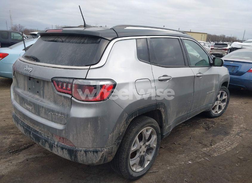 Photo 4 of 2019 Jeep Compass LIMITED 4X4 (VIN 3C4NJDCB1KT843427)
