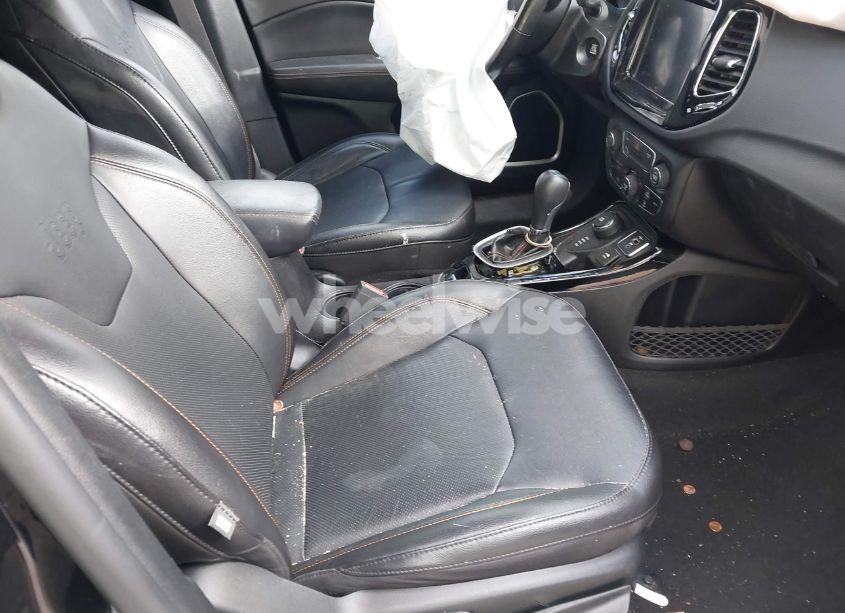 Photo 5 of 2020 Jeep Compass LIMITED 4X4 (VIN 3C4NJDCB1LT209102)