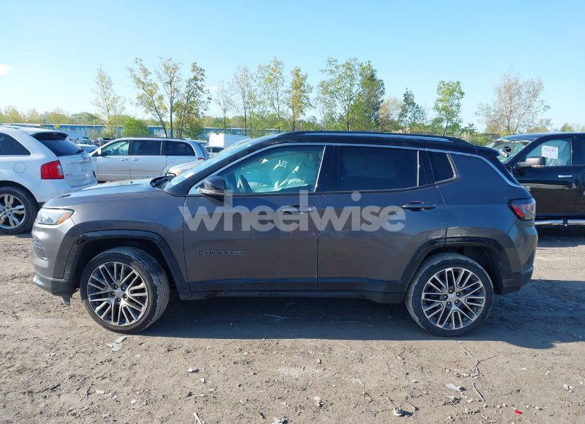 Photo 14 of 2022 Jeep Compass LIMITED 4X4 (VIN 3C4NJDCB1NT153780)