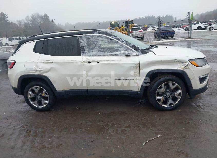 Photo 13 of 2018 Jeep Compass LIMITED 4X4 (VIN 3C4NJDCB2JT163549)