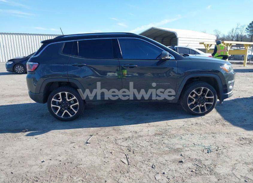Photo 13 of 2018 Jeep Compass LIMITED 4X4 (VIN 3C4NJDCB2JT168458)