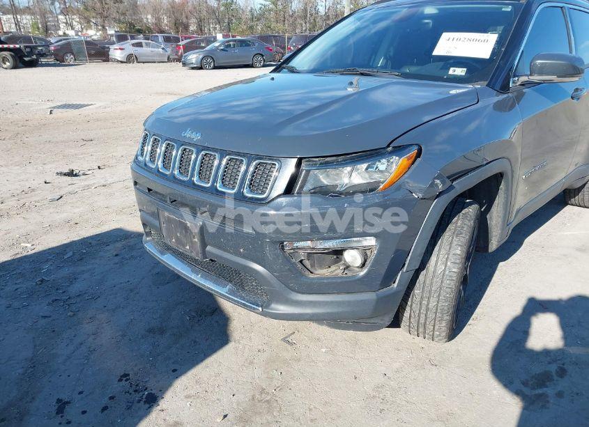 Photo 6 of 2018 Jeep Compass LIMITED 4X4 (VIN 3C4NJDCB2JT168458)