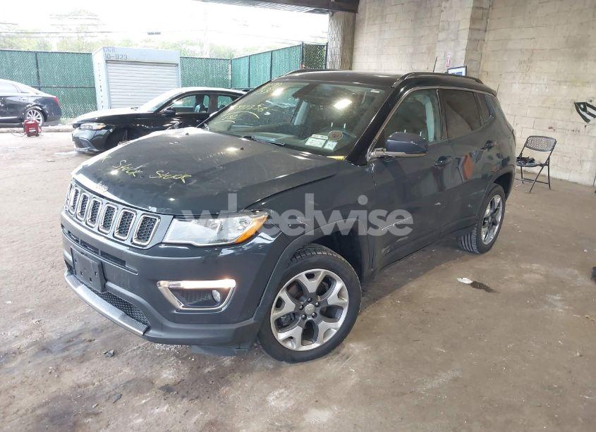 Photo 2 of 2018 Jeep Compass LIMITED 4X4 (VIN 3C4NJDCB2JT190265)
