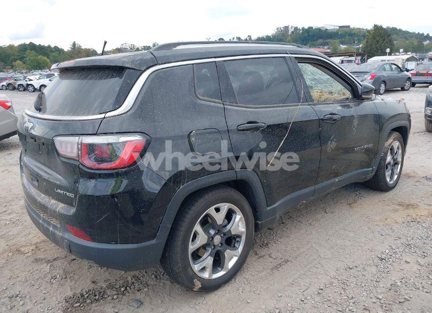 Photo 4 of 2018 Jeep Compass LIMITED 4X4 (VIN 3C4NJDCB2JT330671)