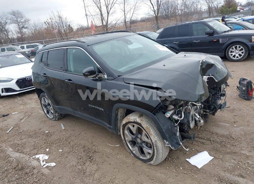 2018 Jeep Compass LIMITED 4X4 (VIN 3C4NJDCB2JT340813) main photo