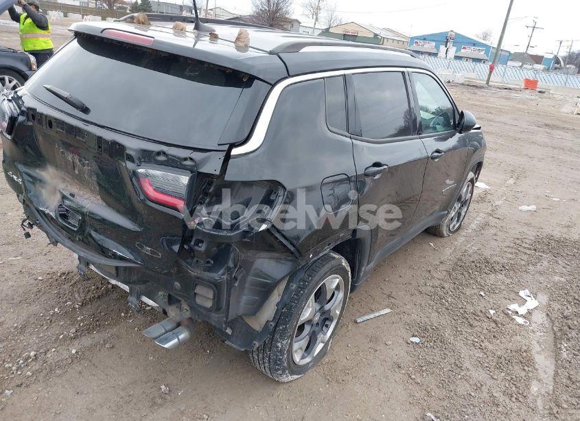 Photo 4 of 2018 Jeep Compass LIMITED 4X4 (VIN 3C4NJDCB2JT340813)