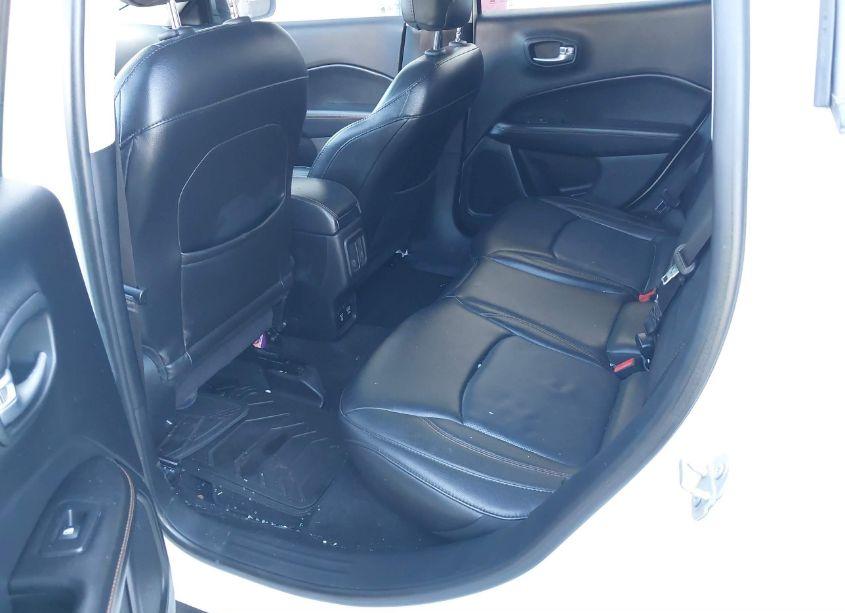 Photo 8 of 2018 Jeep Compass LIMITED 4X4 (VIN 3C4NJDCB2JT467576)