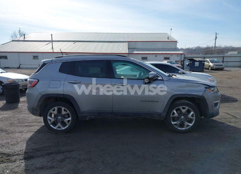 Photo 13 of 2019 Jeep Compass LIMITED 4X4 (VIN 3C4NJDCB2KT747600)