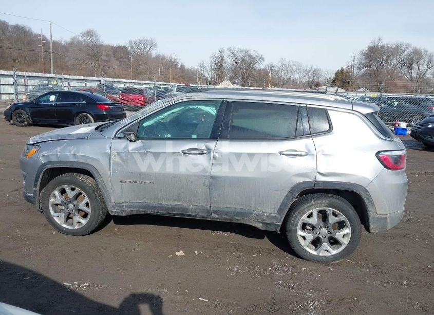 Photo 14 of 2019 Jeep Compass LIMITED 4X4 (VIN 3C4NJDCB2KT747600)