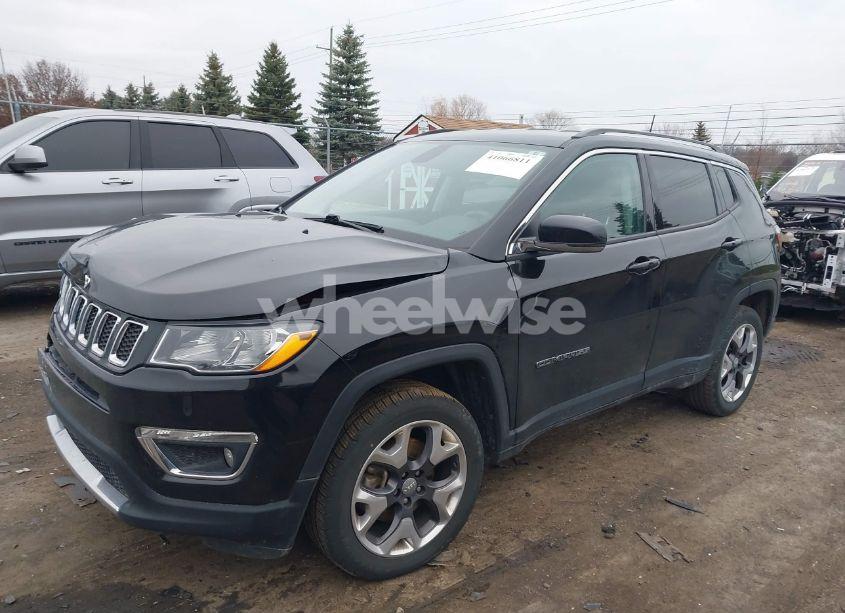Photo 2 of 2020 Jeep Compass LIMITED 4X4 (VIN 3C4NJDCB2LT146219)