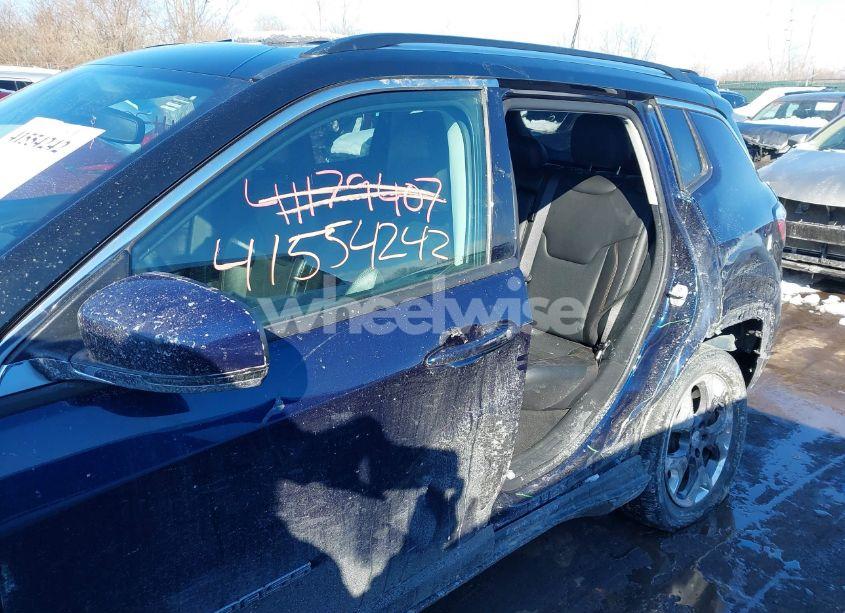 Photo 15 of 2020 Jeep Compass LIMITED 4X4 (VIN 3C4NJDCB2LT164526)