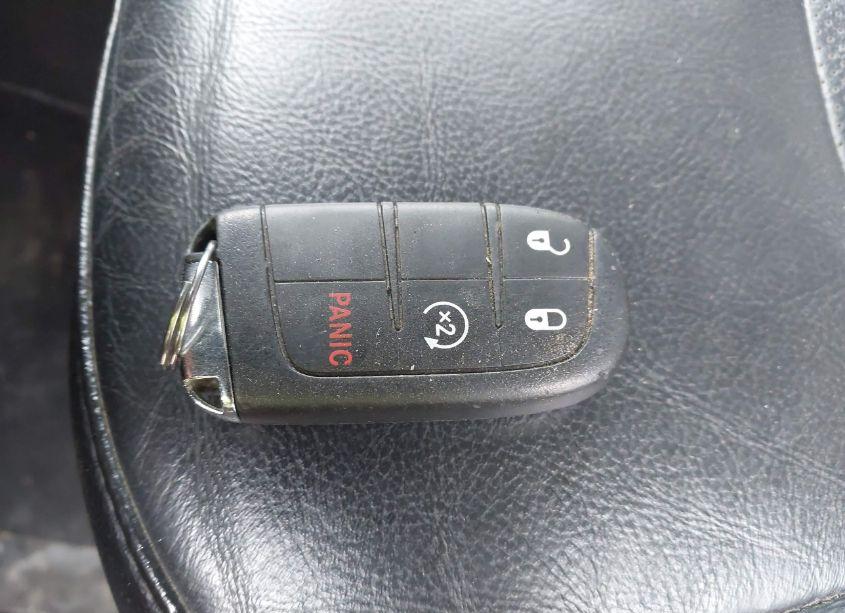 Photo 11 of 2018 Jeep Compass LIMITED 4X4 (VIN 3C4NJDCB3JT116563)