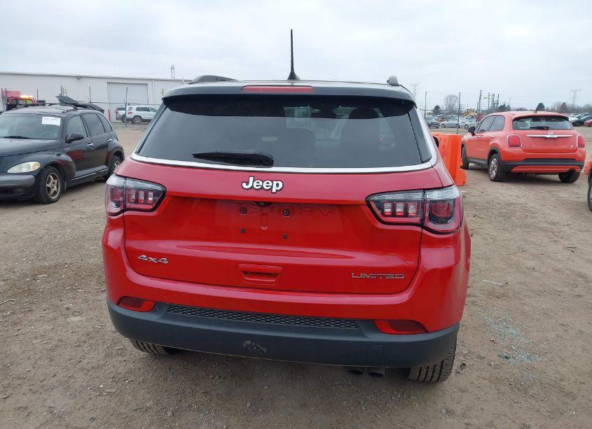 Photo 17 of 2018 Jeep Compass LIMITED 4X4 (VIN 3C4NJDCB3JT116563)