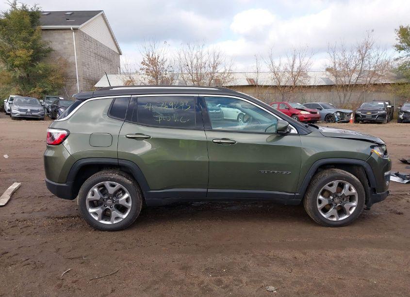 Photo 13 of 2018 Jeep Compass LIMITED 4X4 (VIN 3C4NJDCB3JT175368)