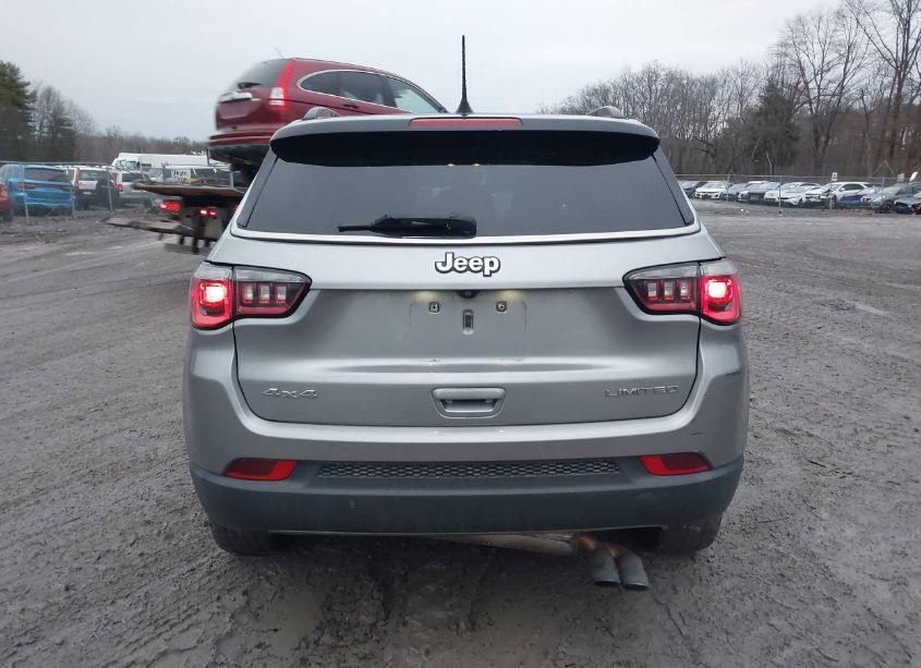 Photo 16 of 2018 Jeep Compass LIMITED 4X4 (VIN 3C4NJDCB3JT230305)