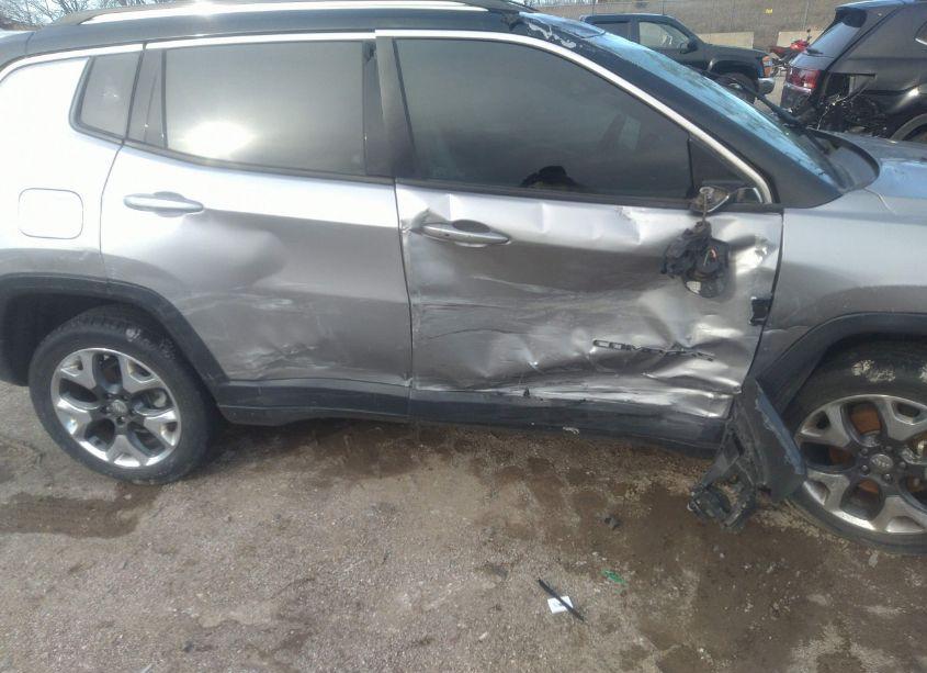 Photo 6 of 2018 Jeep Compass LIMITED 4X4 (VIN 3C4NJDCB3JT262848)