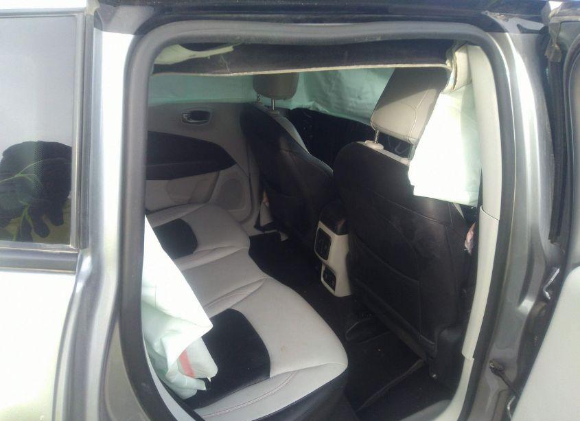 Photo 8 of 2018 Jeep Compass LIMITED 4X4 (VIN 3C4NJDCB3JT262848)