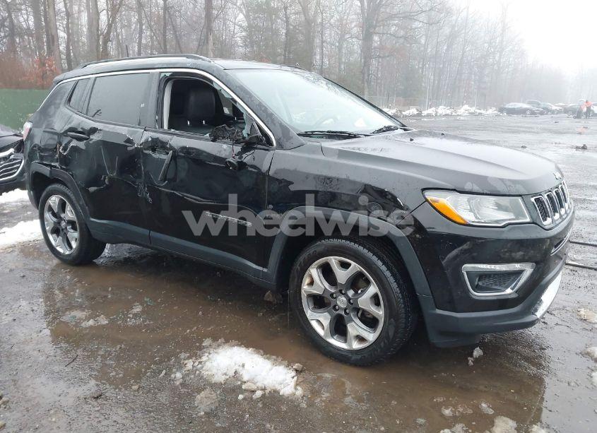 2018 Jeep Compass LIMITED 4X4 (VIN 3C4NJDCB3JT266074) main photo