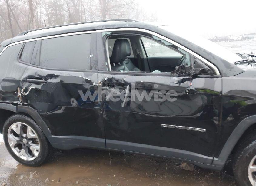 Photo 13 of 2018 Jeep Compass LIMITED 4X4 (VIN 3C4NJDCB3JT266074)