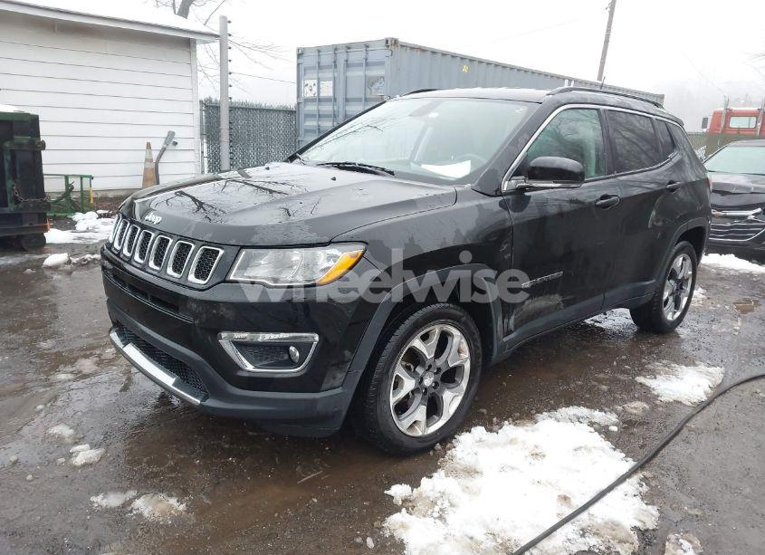 Photo 2 of 2018 Jeep Compass LIMITED 4X4 (VIN 3C4NJDCB3JT266074)