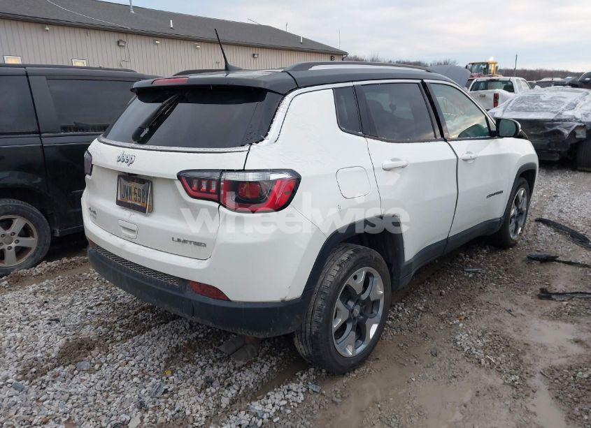Photo 4 of 2019 Jeep Compass LIMITED 4X4 (VIN 3C4NJDCB3KT673491)