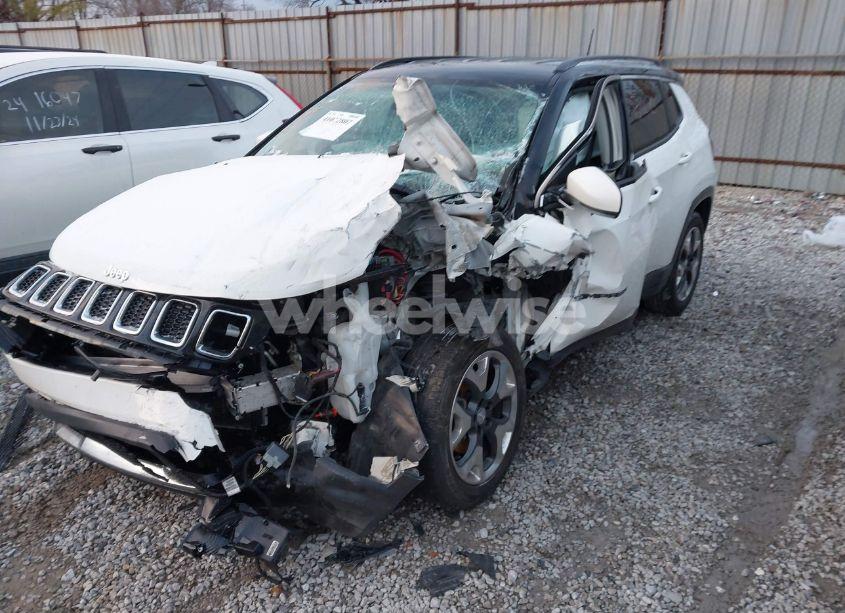 Photo 6 of 2019 Jeep Compass LIMITED 4X4 (VIN 3C4NJDCB3KT673491)