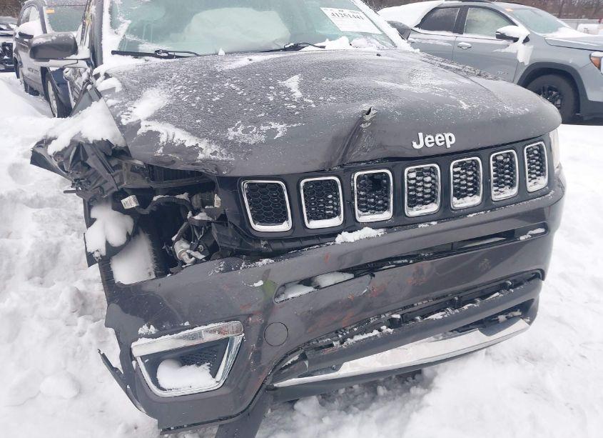 Photo 17 of 2019 Jeep Compass LIMITED 4X4 (VIN 3C4NJDCB3KT683020)