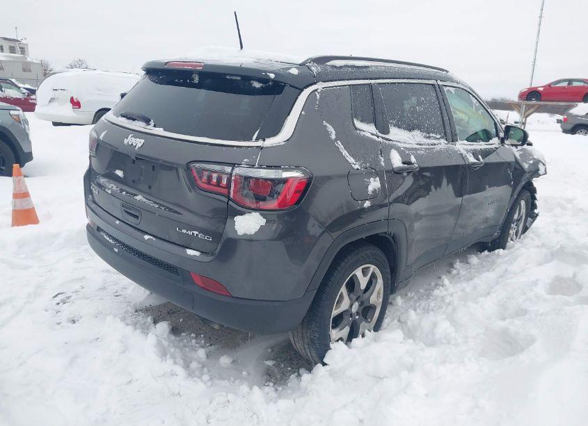 Photo 4 of 2019 Jeep Compass LIMITED 4X4 (VIN 3C4NJDCB3KT683020)