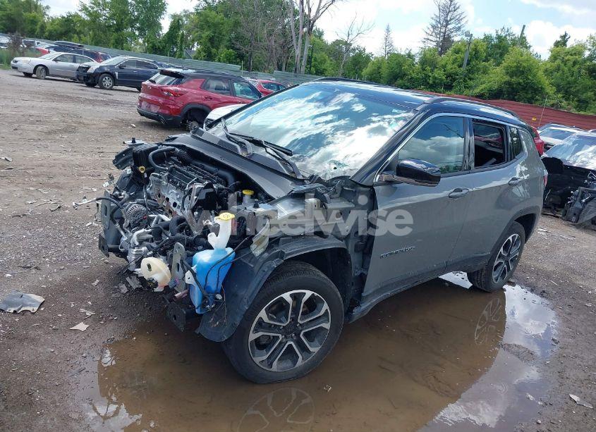 Photo 2 of 2022 Jeep Compass LIMITED 4X4 (VIN 3C4NJDCB3NT105889)