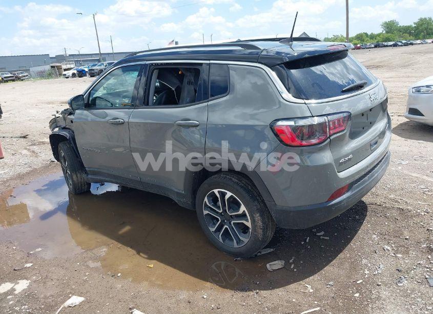 Photo 3 of 2022 Jeep Compass LIMITED 4X4 (VIN 3C4NJDCB3NT105889)