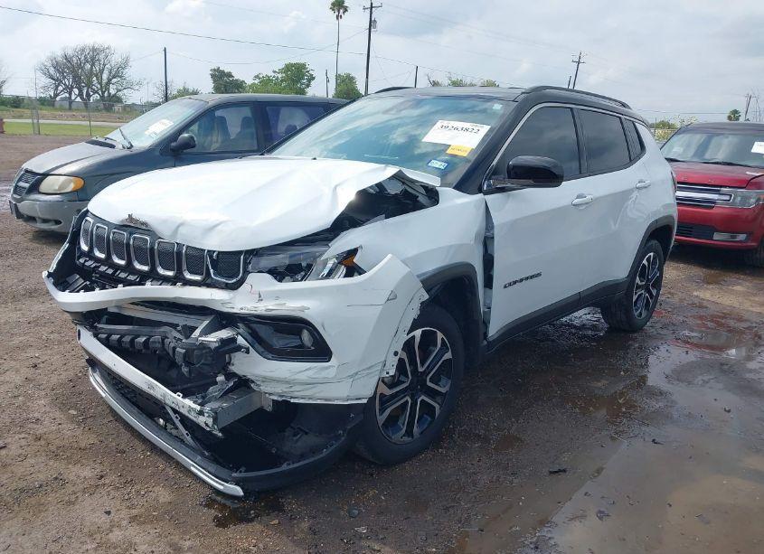 Photo 2 of 2022 Jeep Compass LIMITED 4X4 (VIN 3C4NJDCB3NT154008)
