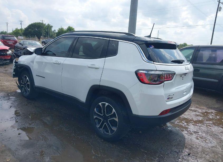 Photo 3 of 2022 Jeep Compass LIMITED 4X4 (VIN 3C4NJDCB3NT154008)