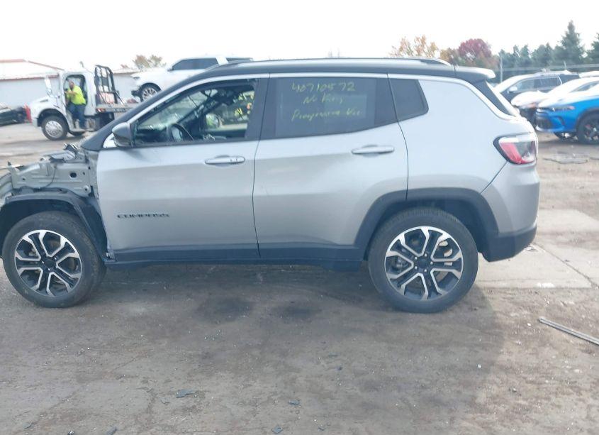 Photo 13 of 2022 Jeep Compass LIMITED 4X4 (VIN 3C4NJDCB3NT159189)