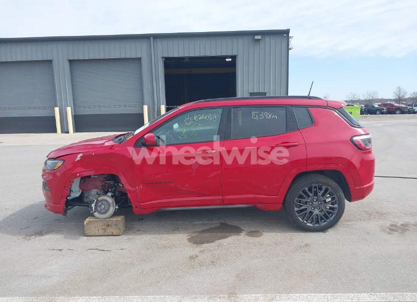 Photo 14 of 2022 Jeep Compass (RED) EDITION 4X4 (VIN 3C4NJDCB3NT194315)