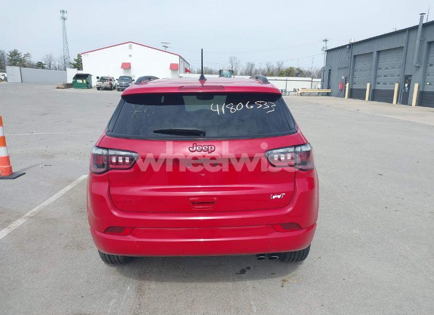 Photo 16 of 2022 Jeep Compass (RED) EDITION 4X4 (VIN 3C4NJDCB3NT194315)