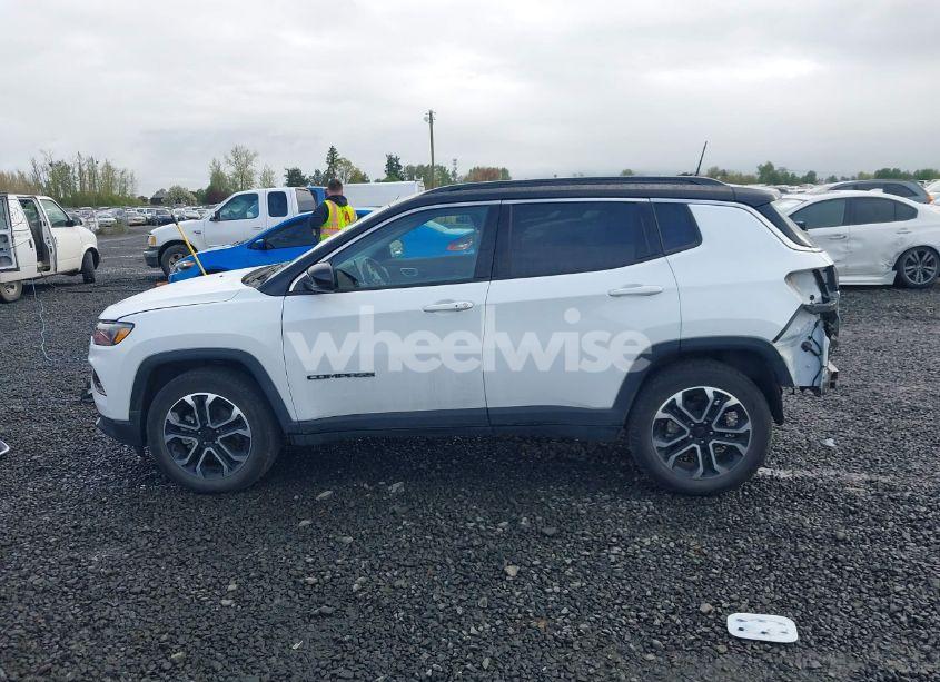 Photo 15 of 2022 Jeep Compass LIMITED 4X4 (VIN 3C4NJDCB3NT203580)